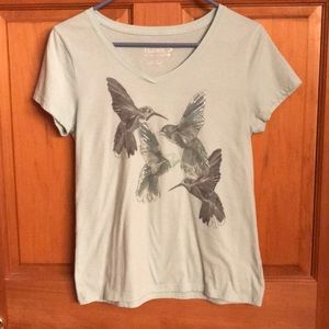 Hanes v-neck T-shirt Med